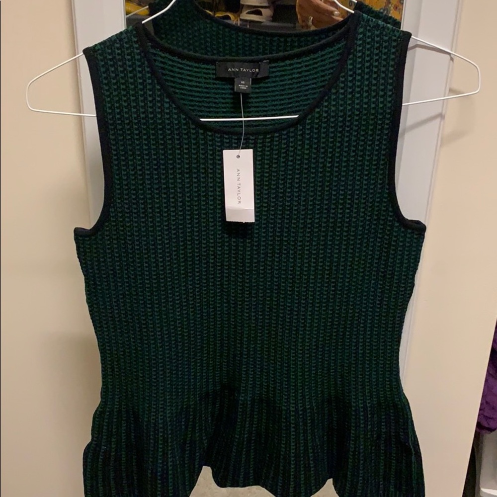 Sleeveless Ann Taylor knit top